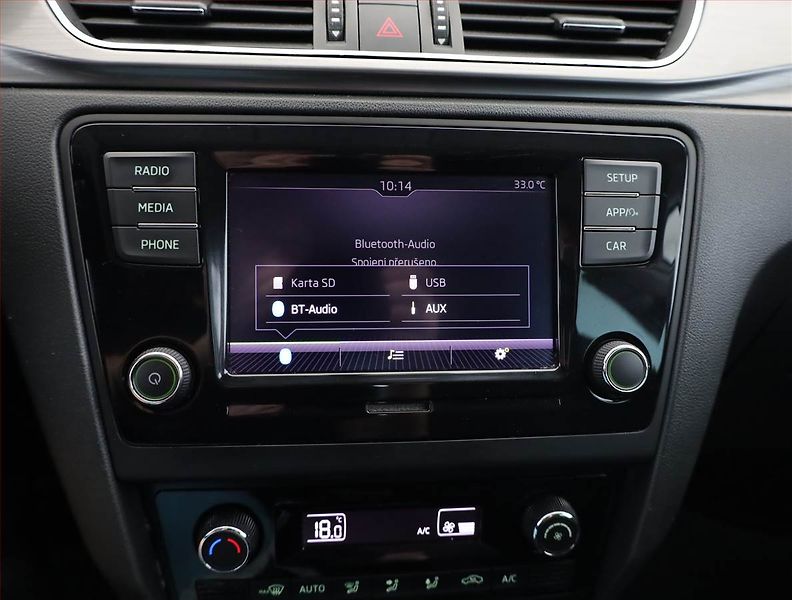 Škoda Rapid (2018) Style 1.0 TSI, Xenony - fotka 11 z 18