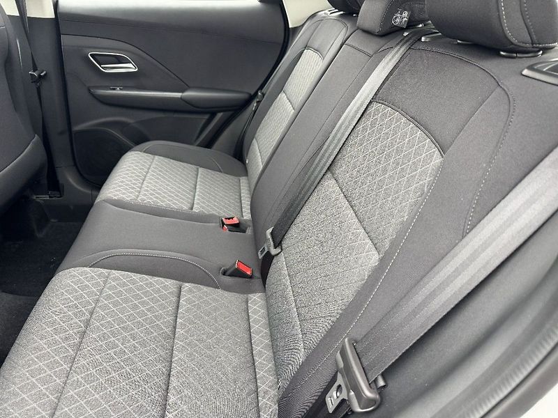 MG ZS 1.5 MT EXCITE - fotka 8 z 10