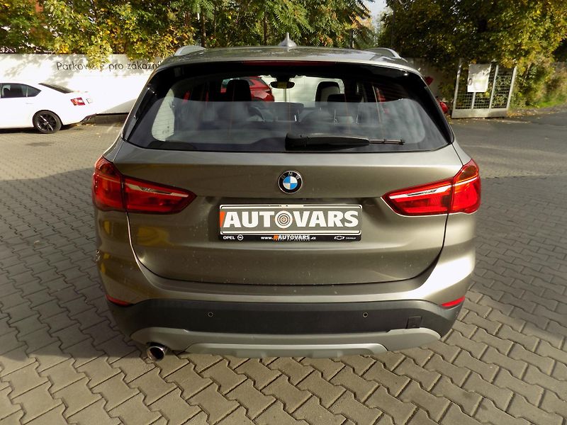 BMW X1 (2017) 18D X Drive  - fotka 6 z 12