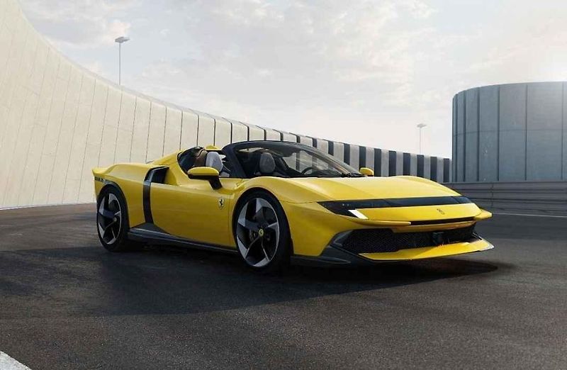 Ferrari Testarossa.