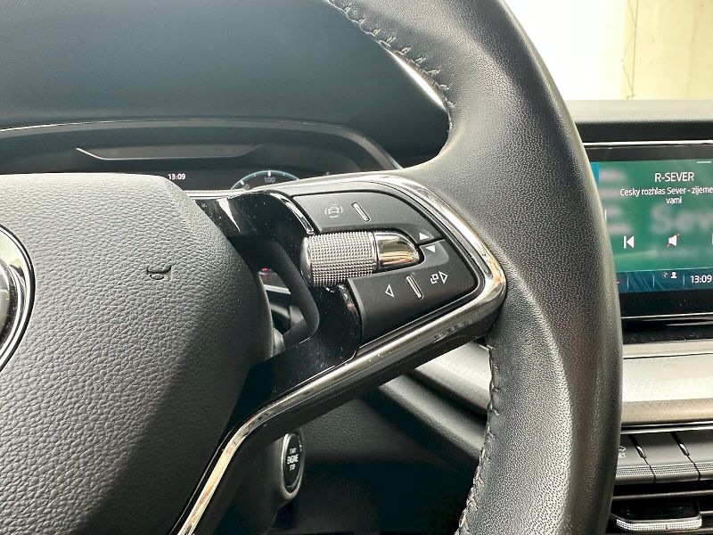 Škoda Octavia (2022) 1.5 TSI 110kW Ambition - fotka 11 z 23