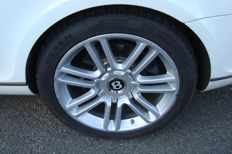 Bentley Continental GT (2007) 6.0W12,Diamond SERIES MULLINER - fotka 12 z 53