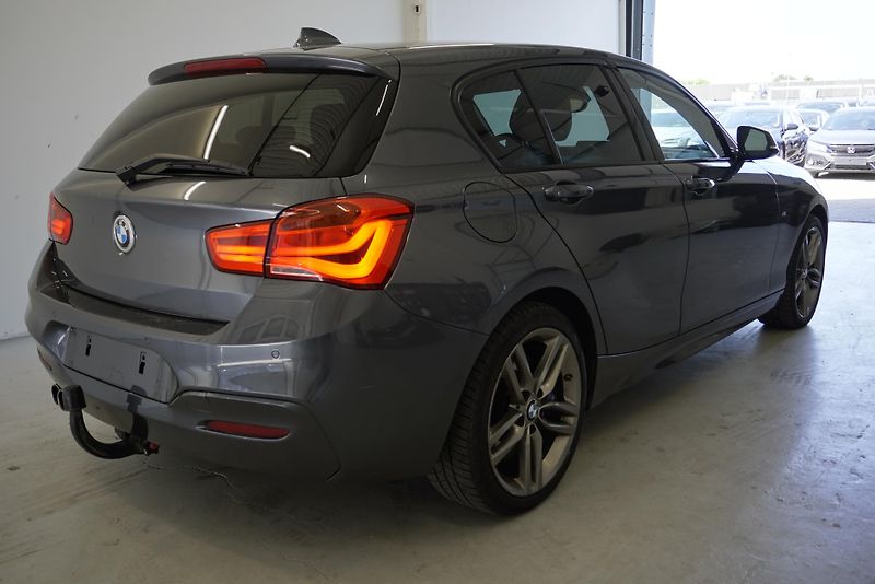 BMW Řada 1 2,0 M-SPORT XDRIVE AUT. - fotka 5 z 28
