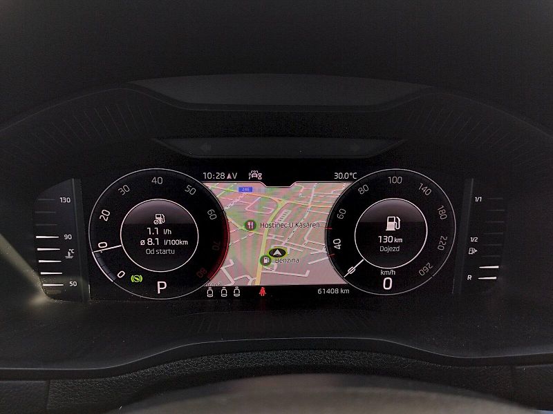 Škoda Karoq (2020) Style 1,5 Tsi 110 Kw DSG - fotka 7 z 43