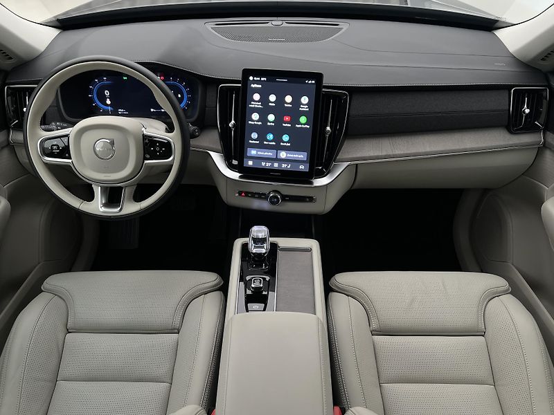 Volvo XC90 B5 AWD BRIGHT PLUS 7 MÍST - fotka 2 z 47