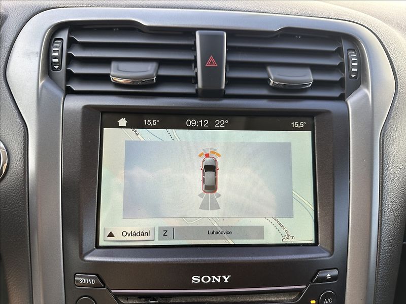 Ford Mondeo 2,0 TDCi Navi Kamera Kůže LED - fotka 32 z 40