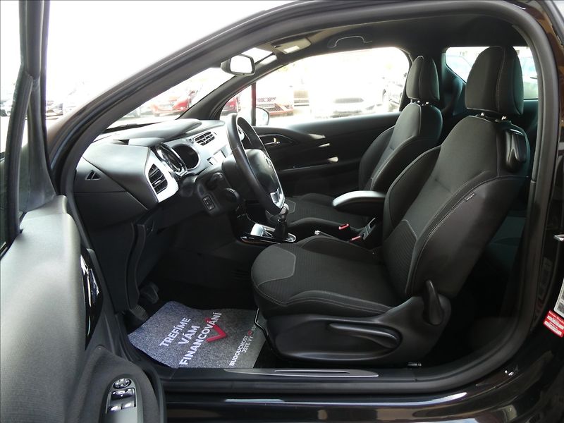 Citroën DS3 1,6 i 16V digi.klima, serviska - fotka 21 z 45