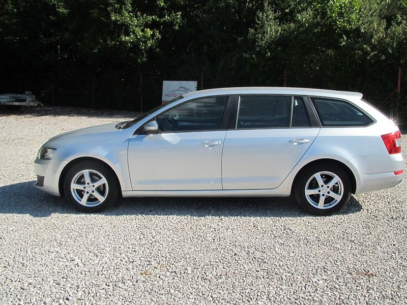 Škoda Octavia 1.2 TSI - fotka 3 z 17
