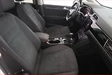 Volkswagen Touran (2023) 2.0 TDI - náhled 9