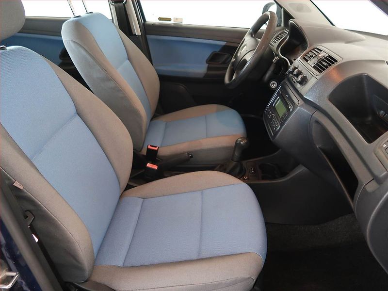 Škoda Fabia (2008) 1.2 12V, Tažné, zamluveno - fotka 9 z 14