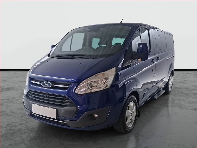 Ford Tourneo Custom (2016) Titanium 2.0 EcoBlue, ČR - fotka 2 z 18