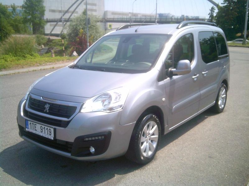Peugeot Partner (2017) Tepee 1.6 VTi 88kW, KOUPENO ČR - fotka 1 z 16