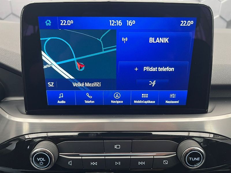 Ford Kuga 2.5 HEV 4x4 TITANIUM ZAMLUVENO - fotka 16 z 63