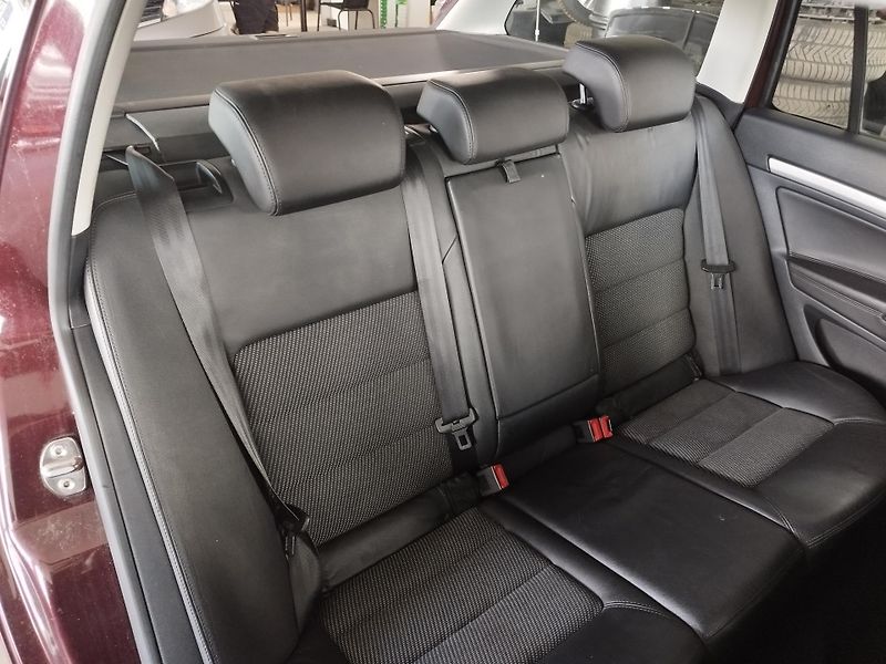 Škoda Octavia (2010) 1,6TDI,77KW,DSG,ALU,NAVI - fotka 13 z 29