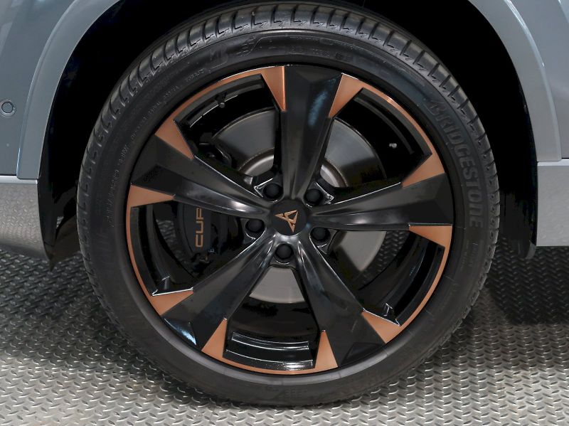 Cupra Ateca (2024) VZ 2.0TSI 221KW 4x4 DSG - fotka 12 z 44
