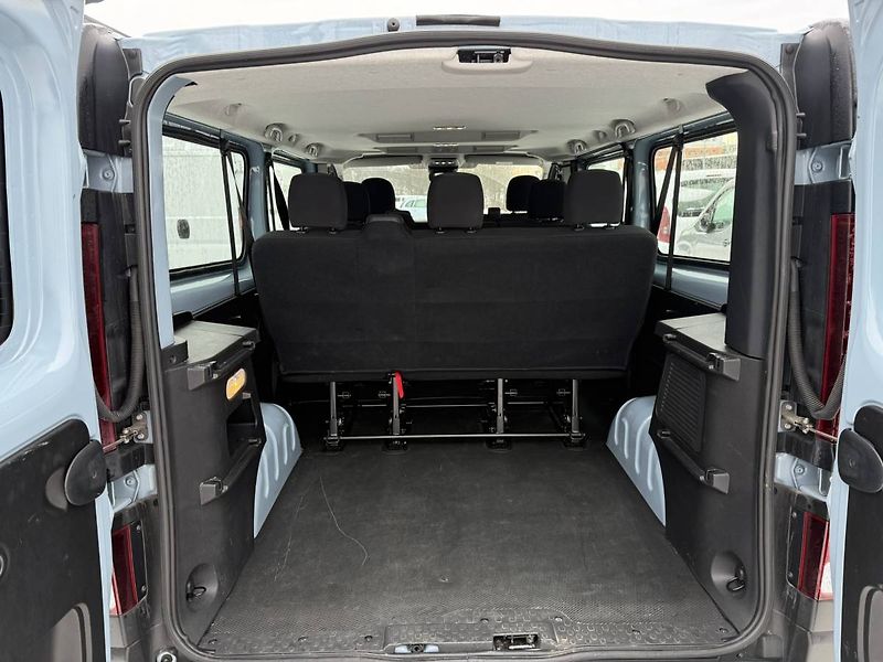 Renault Trafic Equilibre L2 Blue dCi 150 MT6/ - fotka 18 z 23