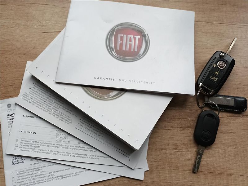Fiat Tipo 1,6 MJT,KLIMA,NAVI,VÝHŘEV - fotka 39 z 45