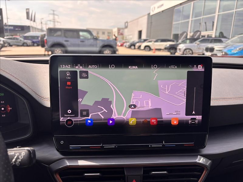 Cupra Formentor 1,5 TSI 110 kW DSG - fotka 28 z 34