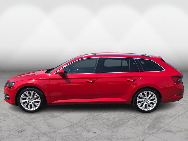 Škoda Superb COMBI 2.0 TSi DSG 7st. STYLE - fotka 3 z 30