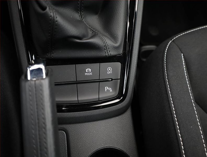 Škoda Kamiq (2025) Monte Carlo 1.5 TSI - fotka 16 z 21