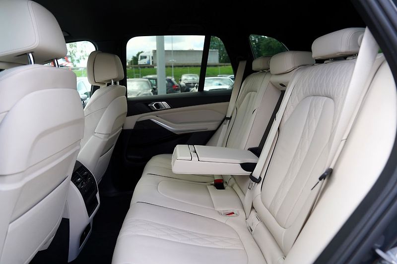 BMW X5 40d xDrive, Mpaket/21/Led/ČR - fotka 17 z 49