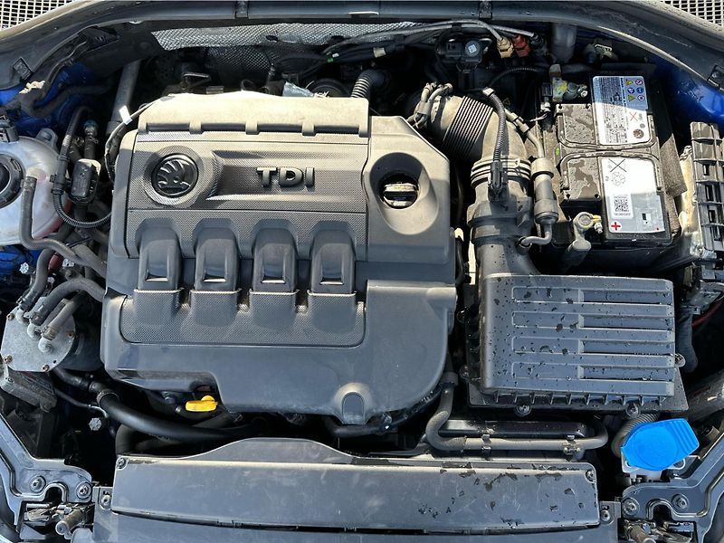 Škoda Superb 2.0 TDI 140kW 4x4 L&K DSG - fotka 21 z 23