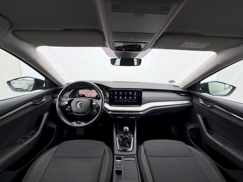 Škoda Octavia (2022) 2.0 TDI 110kW Ambition Plus Ex - fotka 9 z 35