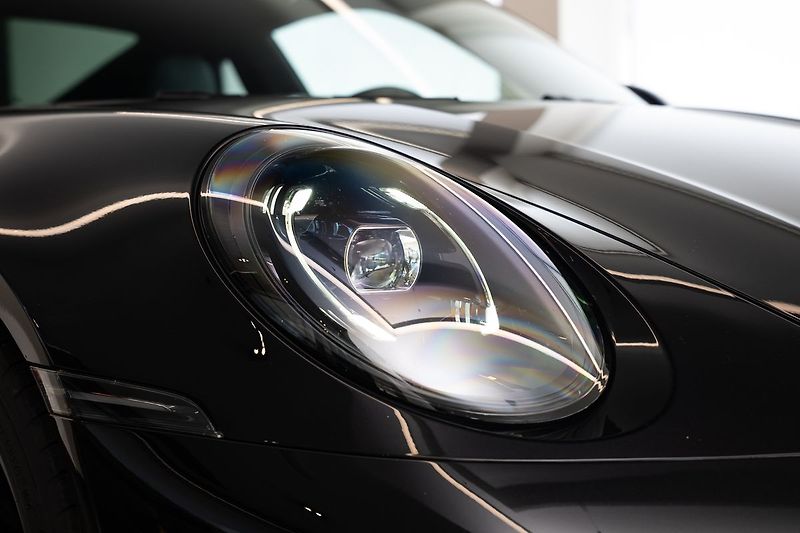 Porsche 911 (992.2) Carrera Pano/Bose/Spor - fotka 22 z 23