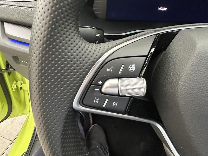 Škoda Octavia 1.5 TSI SportLine - fotka 23 z 29