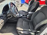 Hyundai i30 1.4i  - náhled 12