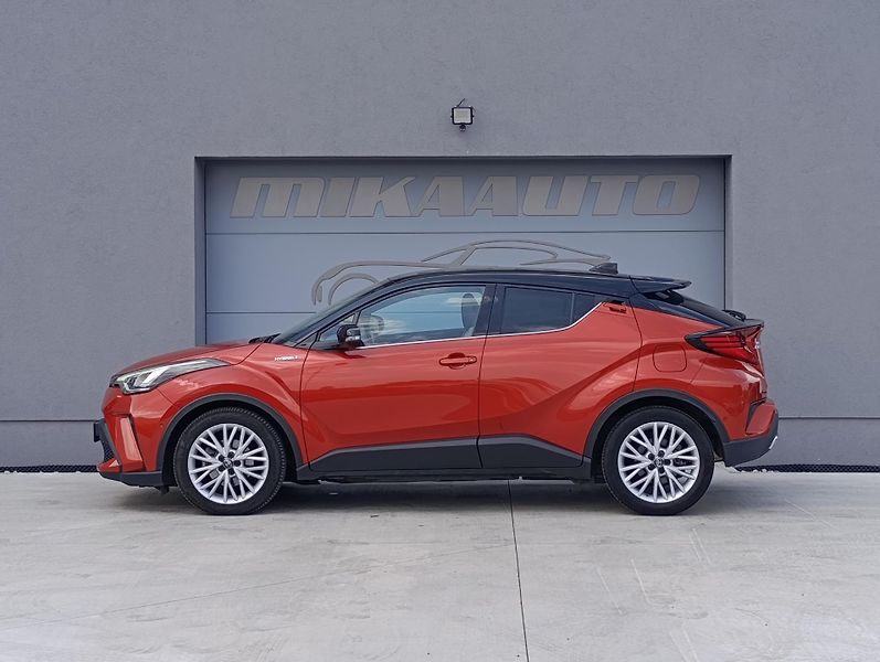 Toyota C-HR 2.0HEV PREMIERE ČR 1.MAJITEL - fotka 8 z 35
