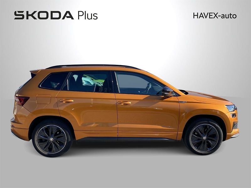 Škoda Karoq (2022) 2.0 TDI 4x4 DSG SportLine - fotka 32 z 34