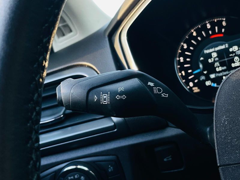 Ford Mondeo 2.0TDCi MAN VÝHŘEV SENZORY LED - fotka 40 z 46
