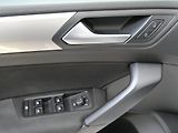 Volkswagen Touran - náhled 12