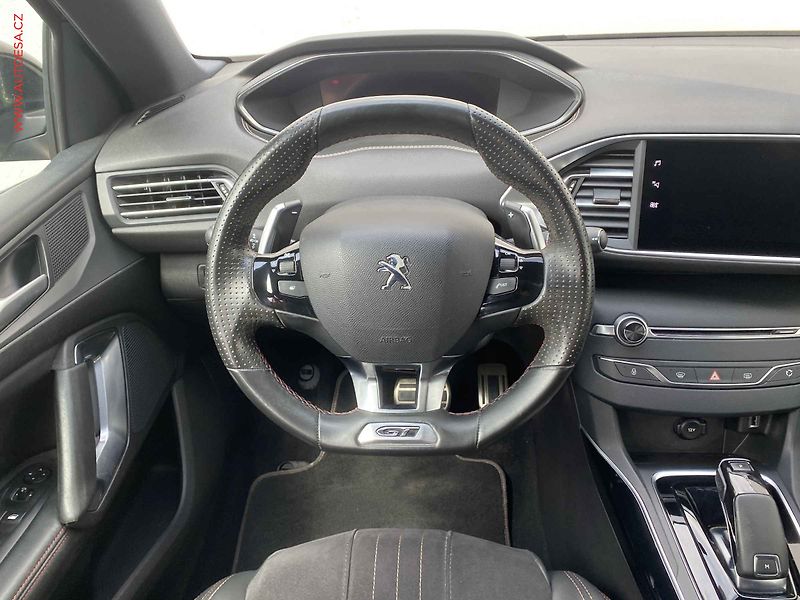 Peugeot 308 (2021) 1.2 PT, GT, AT, LED, panor - fotka 11 z 18