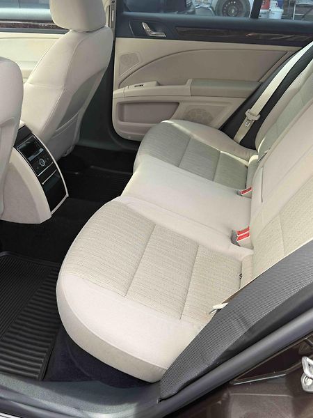 Škoda Superb (2015) Kombi pravidelně servisováno - fotka 6 z 12