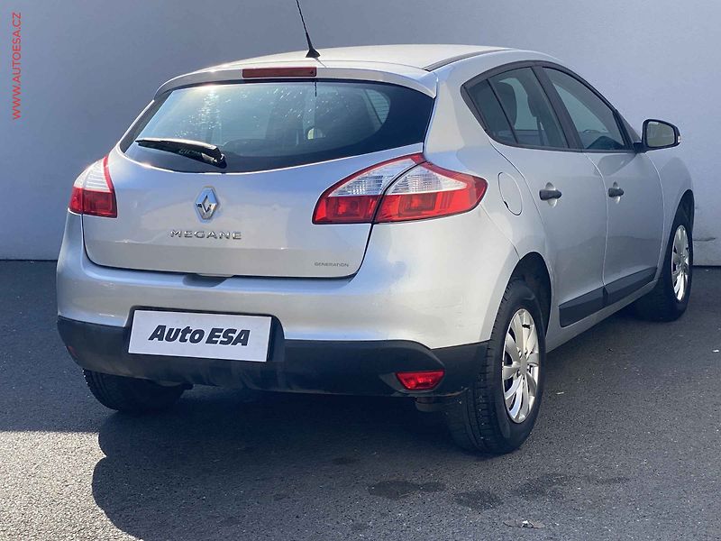 Renault Mégane (2010) 1.6 16V, ČR, AC, temp - fotka 4 z 14