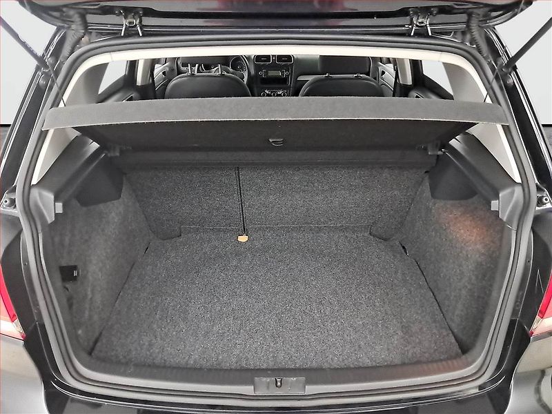 Volkswagen Golf (2009) 1.4 16V - fotka 14 z 15