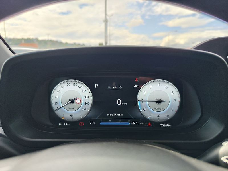 Hyundai Bayon 1.0 T-GDI/74kW Play DCT - fotka 13 z 27
