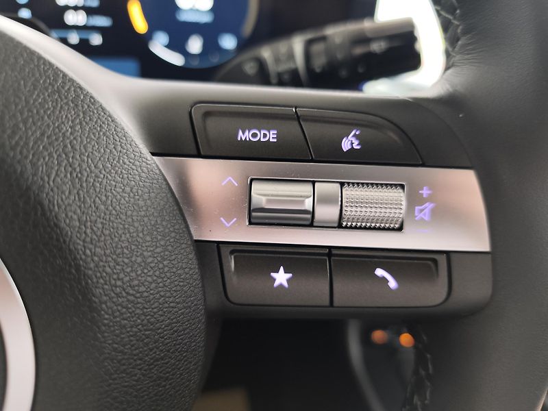 Hyundai Kona (2025) 1.6T-GDi 103kW SMART MT - fotka 13 z 25
