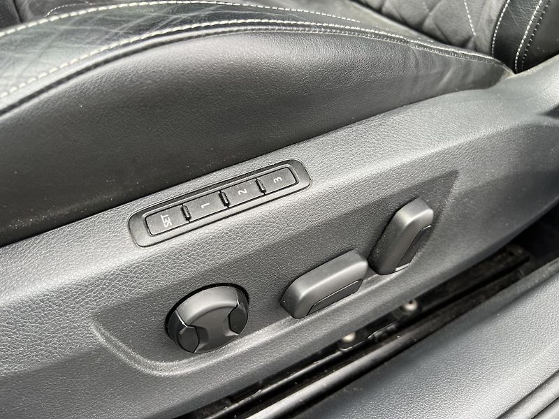 Škoda Superb iV 1.4 TSi 160 kW SPORTLINE - fotka 23 z 24