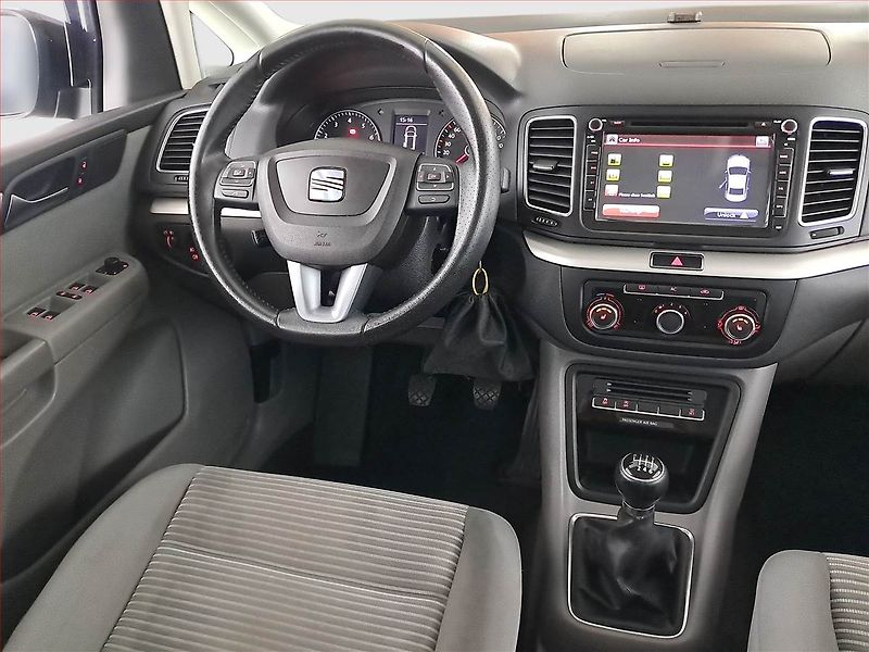 Seat Alhambra (2011) 1.4 TSI, Park. senzory - fotka 7 z 18