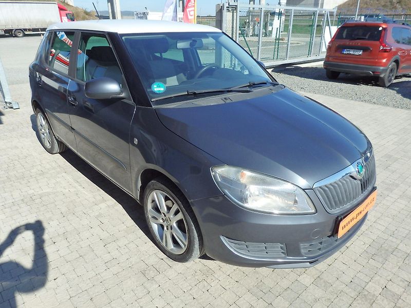Škoda Fabia 1.4 16V KLIMATIZACE, ASR - fotka 3 z 24