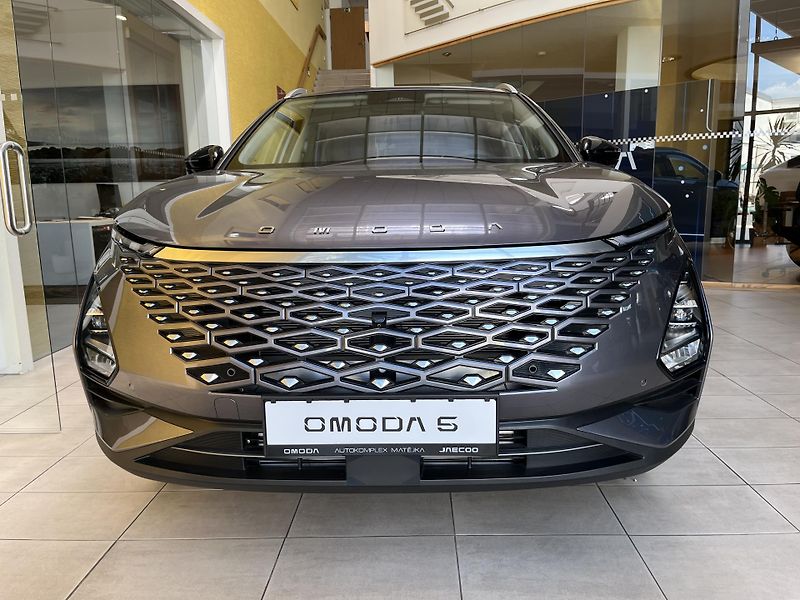 Omoda 5 (2025) 1.6 TGDI PREMIUM - fotka 2 z 15