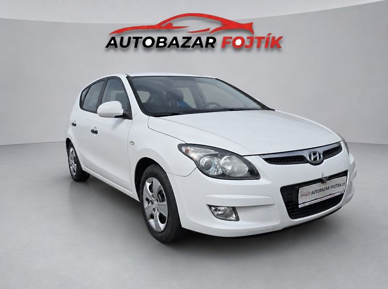 Hyundai i30 (2010) 1.4 CVVT 80KW klima - fotka 1 z 20
