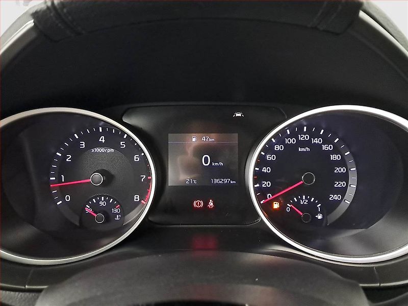 Kia Ceed (2019) 1.4 CVVT, Serv.kniha, Tempomat - fotka 11 z 16