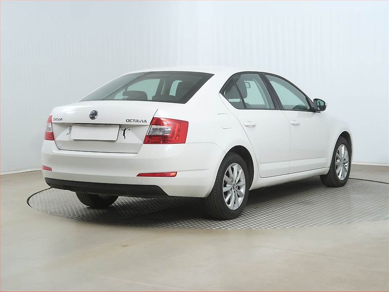 Škoda Octavia (2013) 1.2 TSI, Serv.kniha, Tempomat - fotka 5 z 13