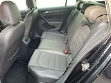Volkswagen Golf (2013) 1.4 TSi, Highline, bixen - náhled 10