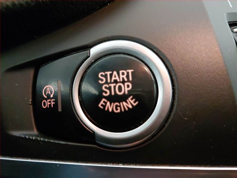 BMW X3 (2012) xDrive20d, 4X4, Automat - fotka 16 z 22