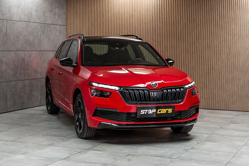 Škoda Kamiq 1.0 TSI MonteCarlo*TAŽNÉ*ČR 1M - fotka 3 z 44